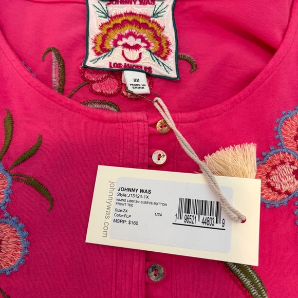 Johnny Was LIBBI 3/4 SLEEVE BUTTON FRONT TEE 2X - Picture 8 of 10